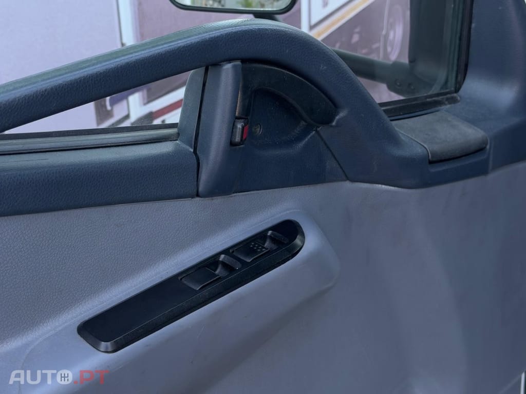 Mitsubishi Canter CONTENTOR