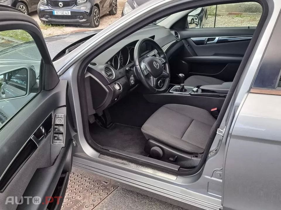 Mercedes-Benz C 180 CDi Elegance BlueEfficiency