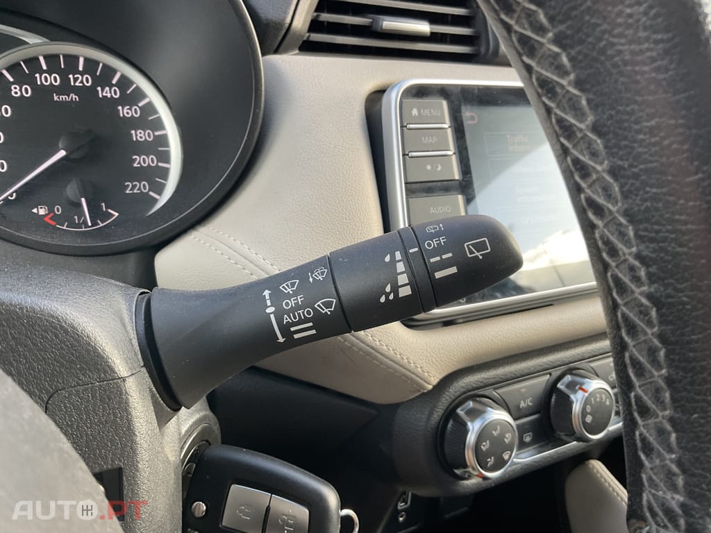 Nissan Micra 1.0 IG-T N-Design Black CVT