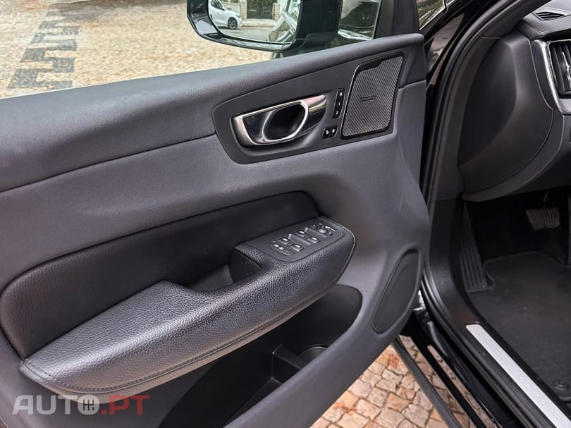 Volvo XC60 2.0 T8 PHEV Inscription AWD