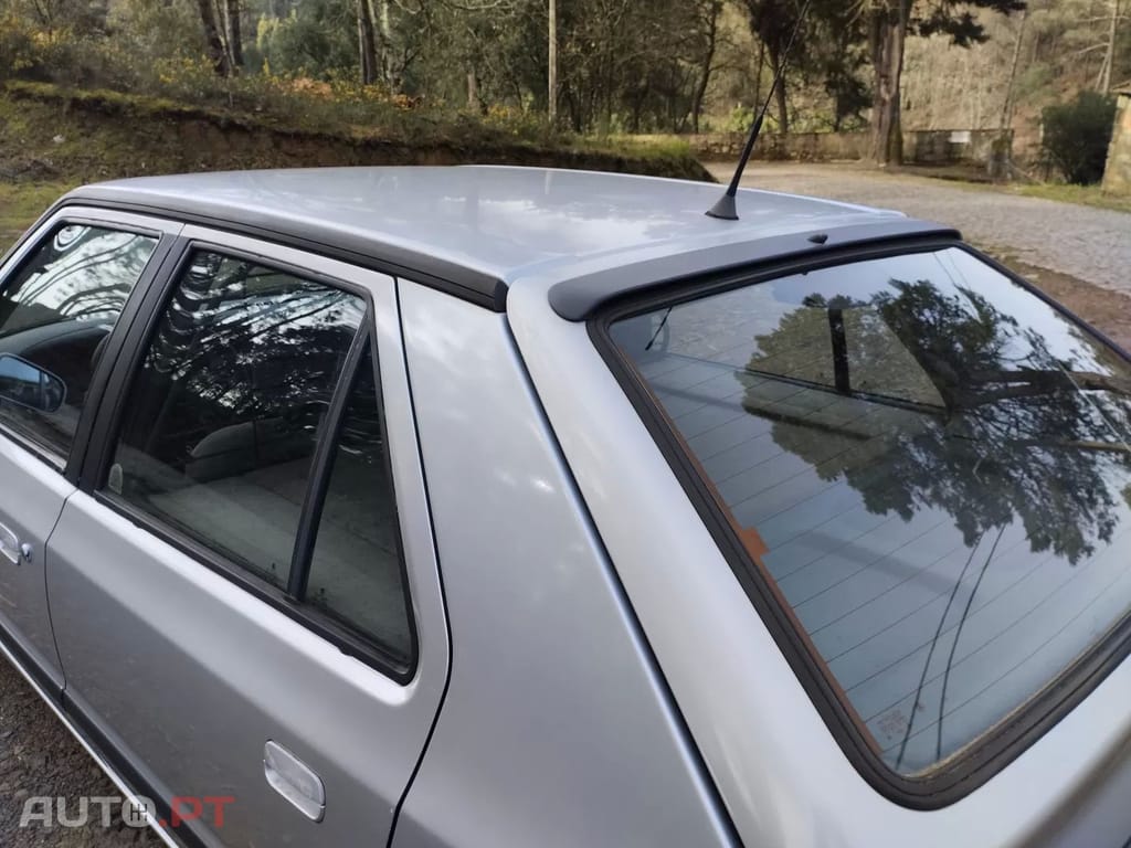 Skoda Felicia FELICIA VAN 1.9 GLX D - 5 Portas