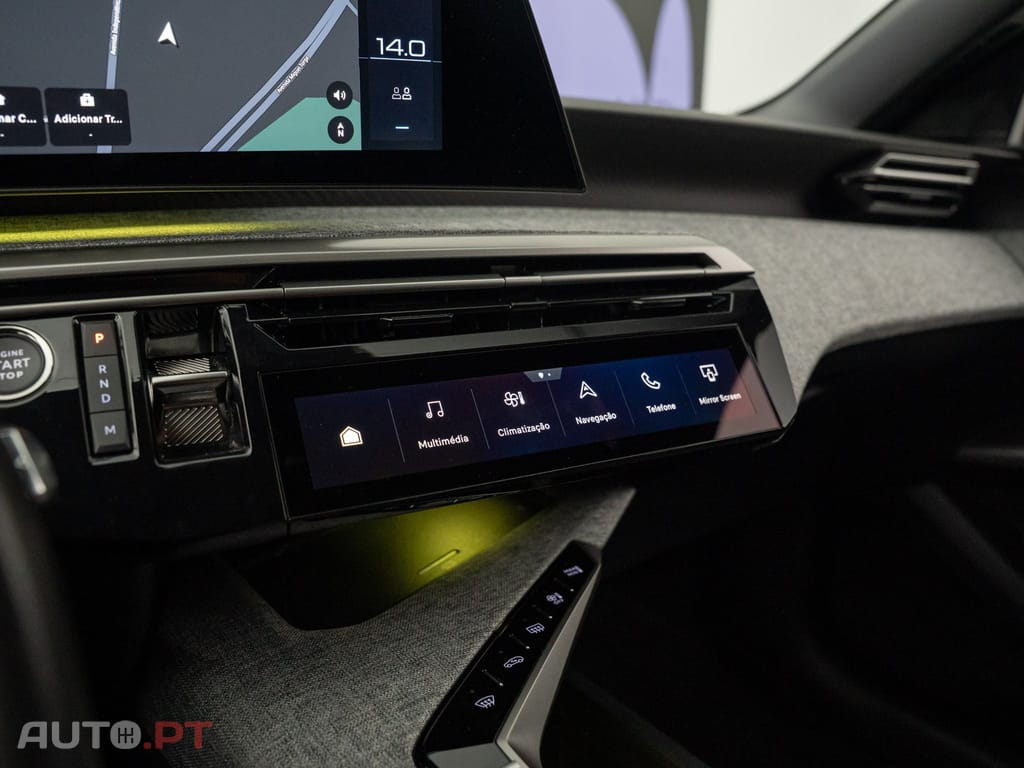 Peugeot 3008 1.2 Hybrid Allure e-DCS6