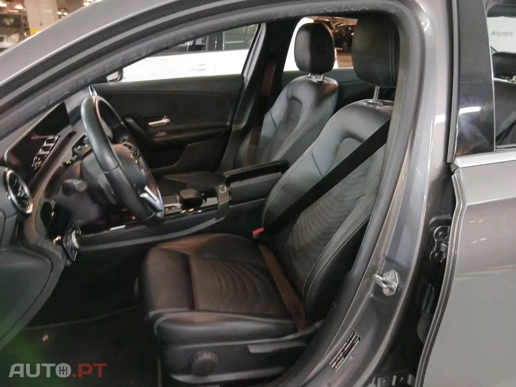 Mercedes-Benz A 250 e Style Plus