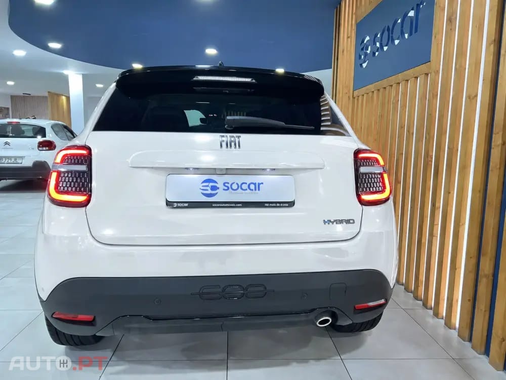 Fiat 600 1.2 Hybrid La Prima