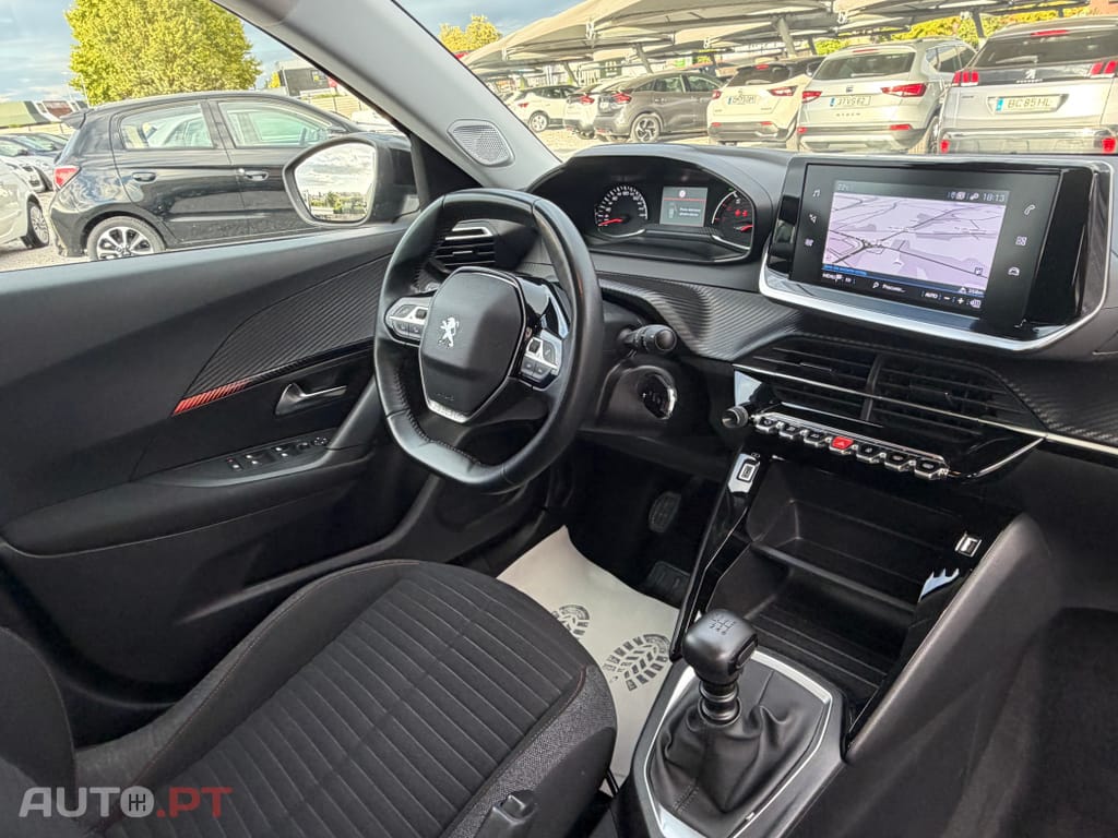Peugeot 2008 TURBO 100 Style