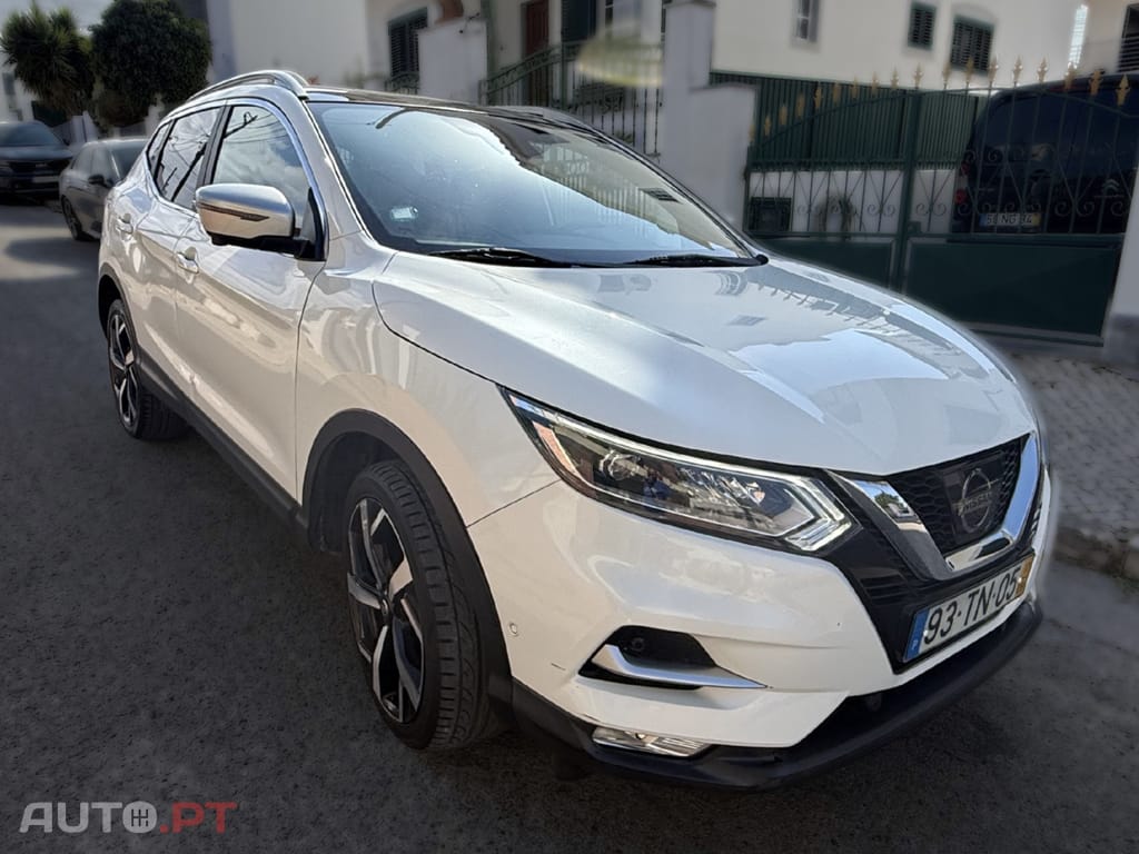 Nissan Qashqai 1.6 dCi Tekna 19 Pele