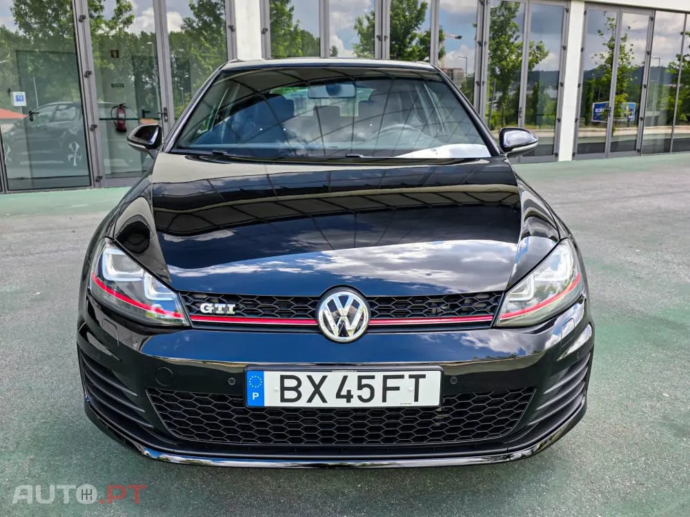 Volkswagen Golf 2.0 TSi GTi