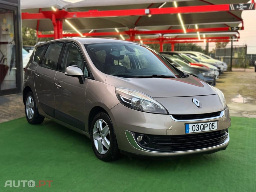 Renault Grand Scénic 1.5 dCi Dynamique S 7L