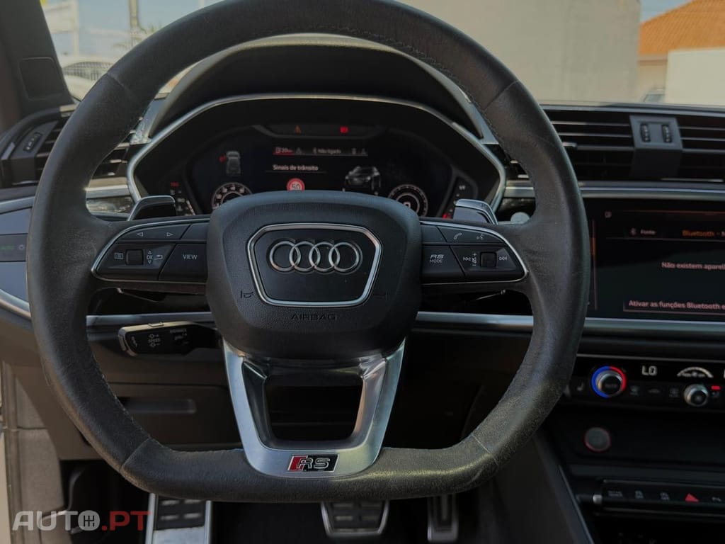 Audi RSQ3 2.5 TFSI quattro S tronic