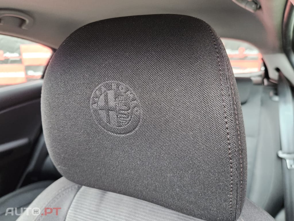 Alfa Romeo Giulietta 1.6 JTDm Distinctive