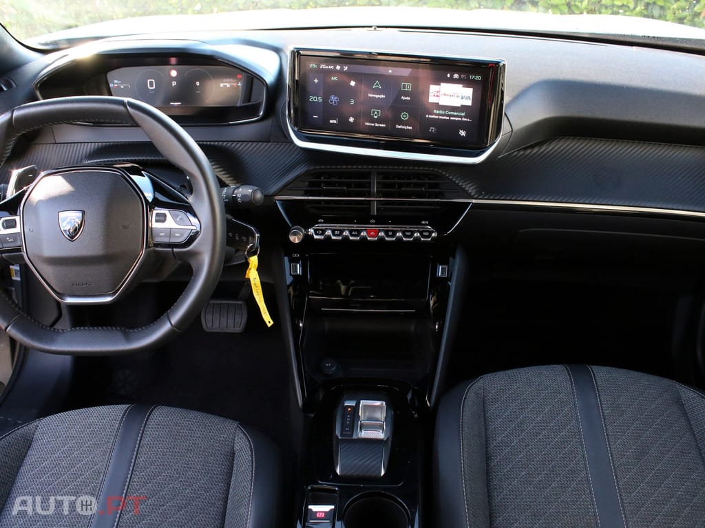 Peugeot 2008 PureTech 130 EAT8 Allure