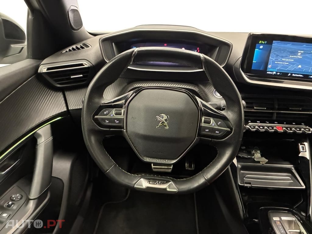 Peugeot E-2008 50 kWh GT Pack