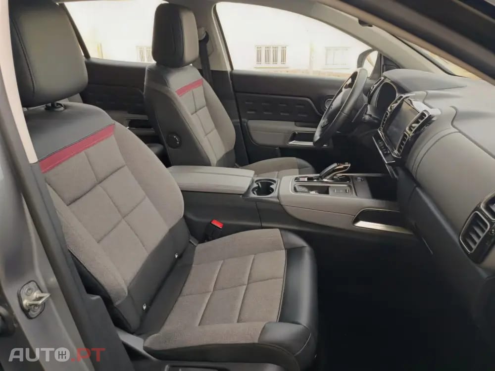 Citroen C5 Aircross 1.6 Hybrid Feel e-EAT8