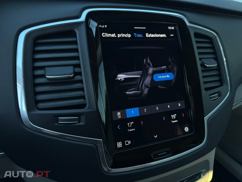 Volvo XC90 2.0 T8 PHEV Core AWD