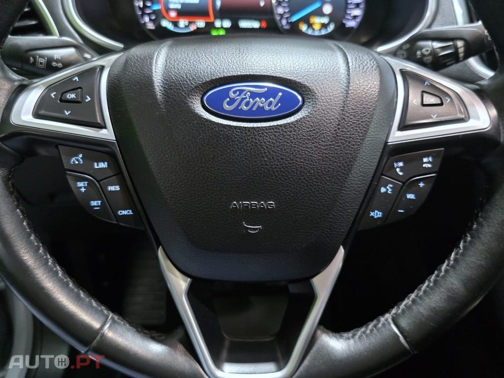 Ford S-Max 2.0 TDCi Titanium
