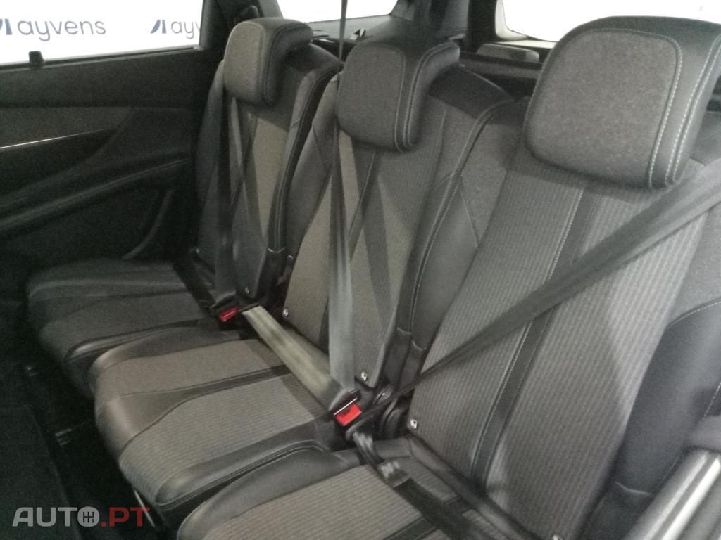 Peugeot 5008 1.5 BlueHDi Allure Pack EAT8
