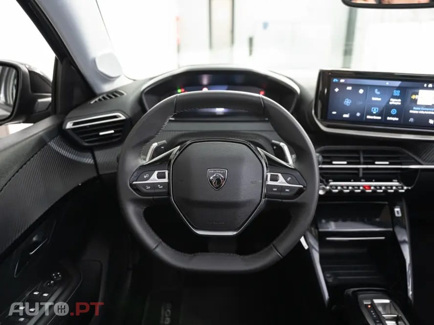 Peugeot 208 1.2 Hybrid Allure e-DCS6