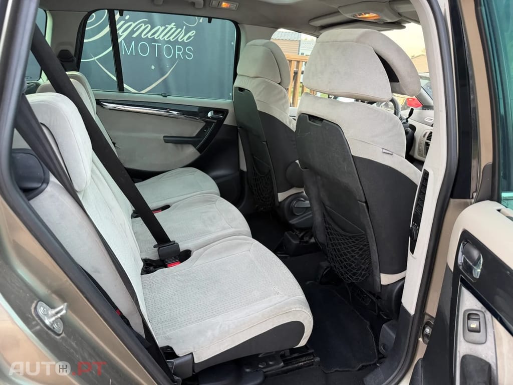 Citroen C4 Picasso 1.6 HDi FAP EGS6 CoolTech
