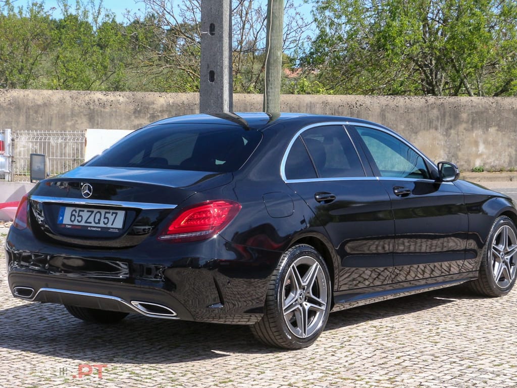 Mercedes-Benz C 200 Outro