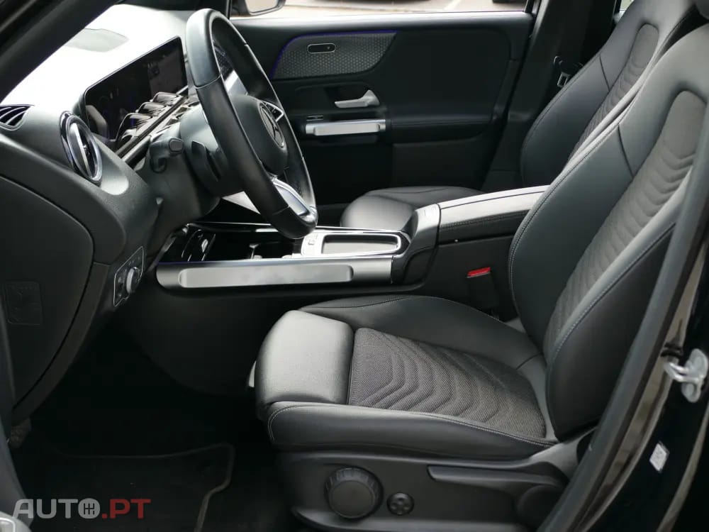 Mercedes-Benz EQB 300 4Matic Progressive