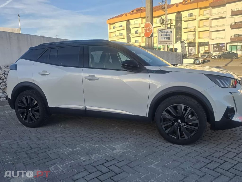 Peugeot E-2008 GT Pack