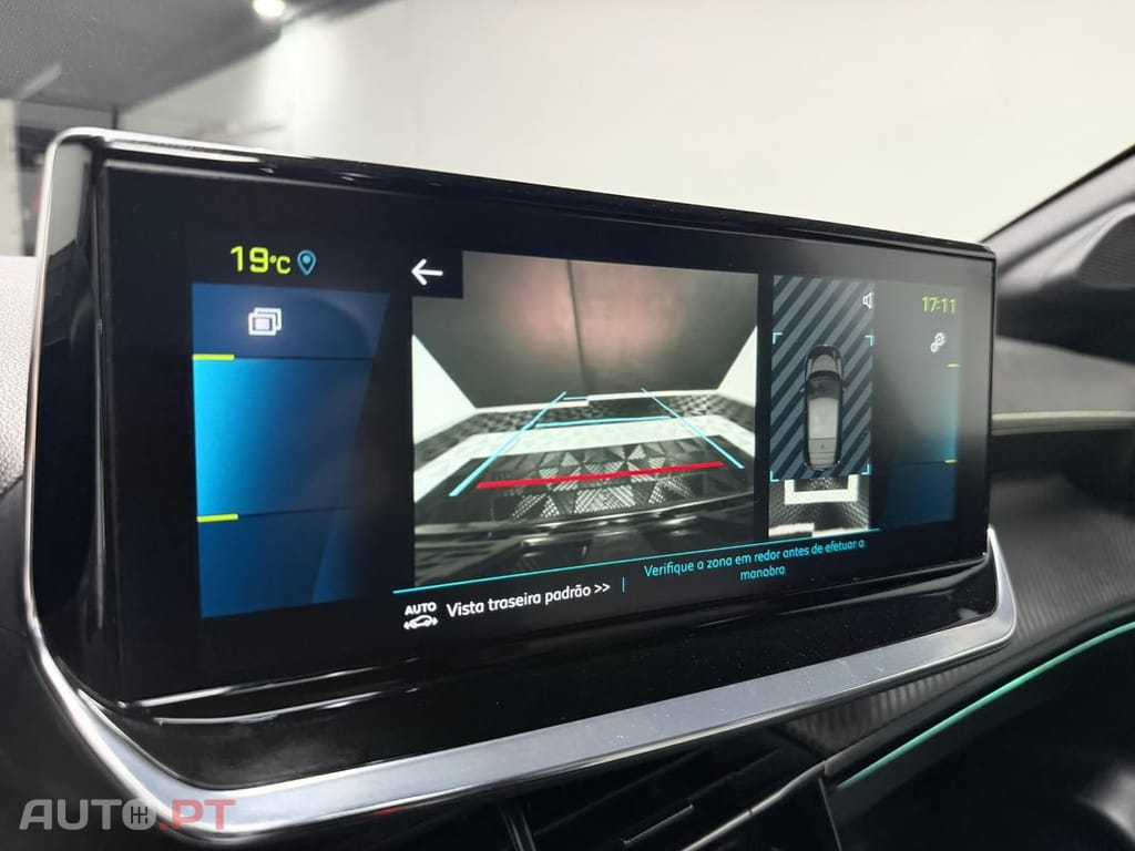 Peugeot E-208 50 kWh GT