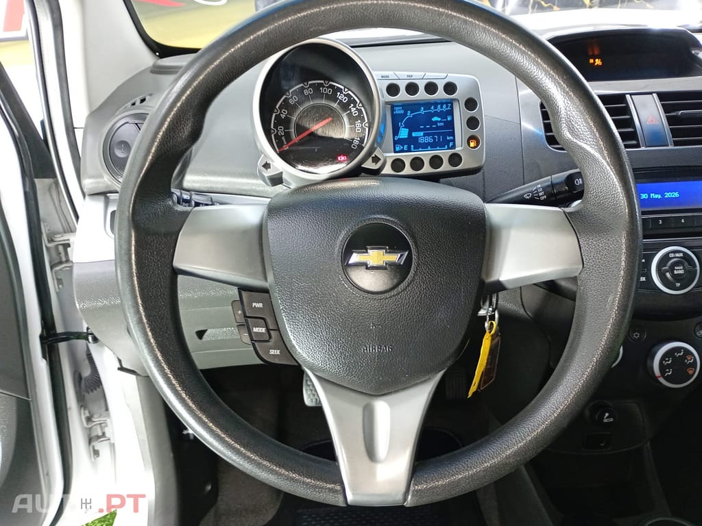 Chevrolet Spark 1.0 L Bi-Fuel