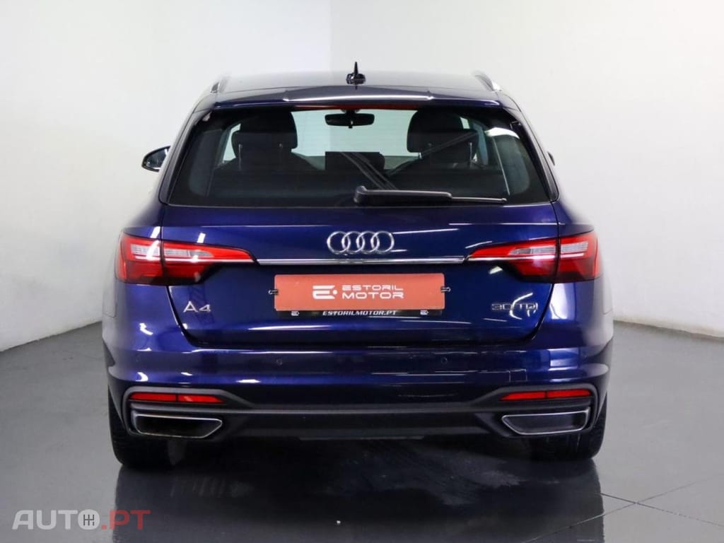 Audi A4 30 TDI S tronic Avant
