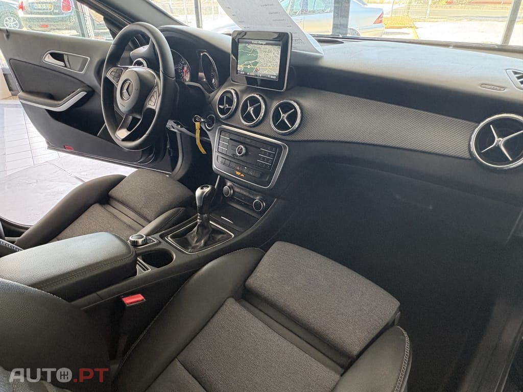 Mercedes-Benz GLA 180 (CDI) d Urban
