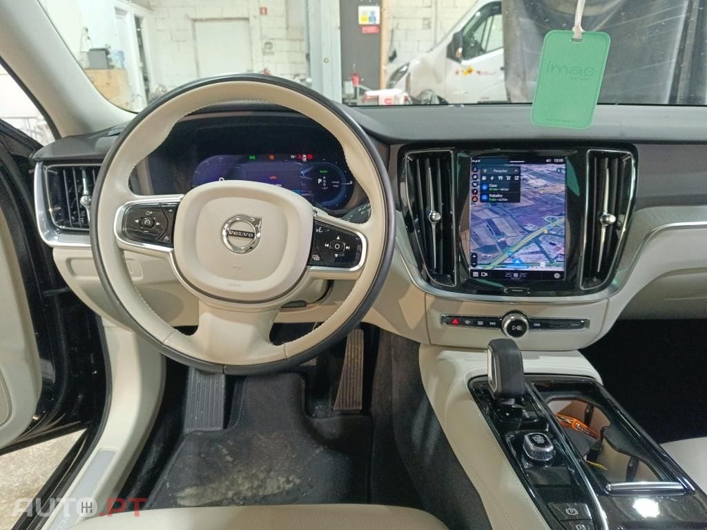 Volvo V60 2.0 T8 AWD TE Core