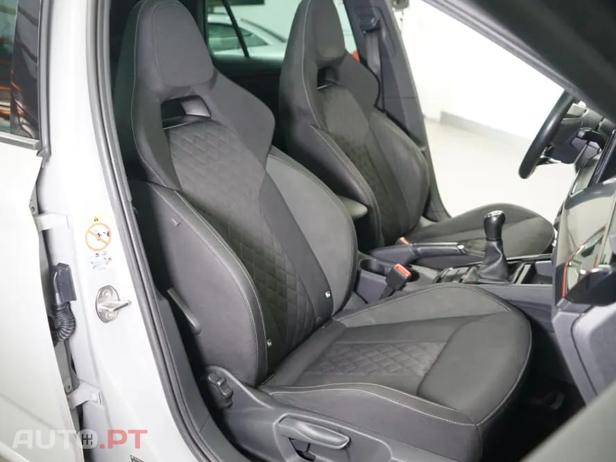 Skoda Scala sport business