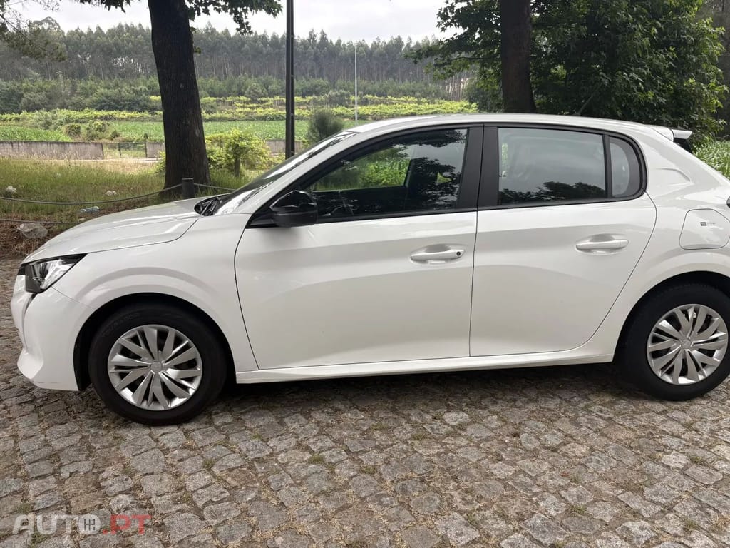 Peugeot 208 1.2 PureTech SE Style