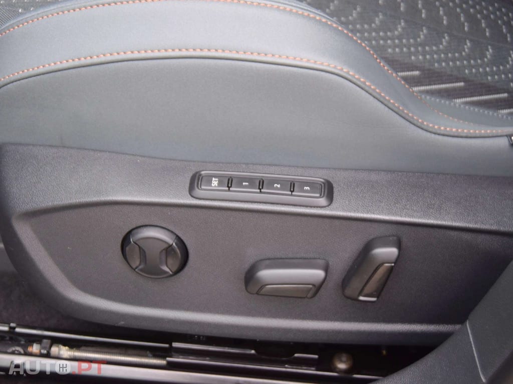 Cupra Leon ST 1.5 e-Hybrid VZ DSG