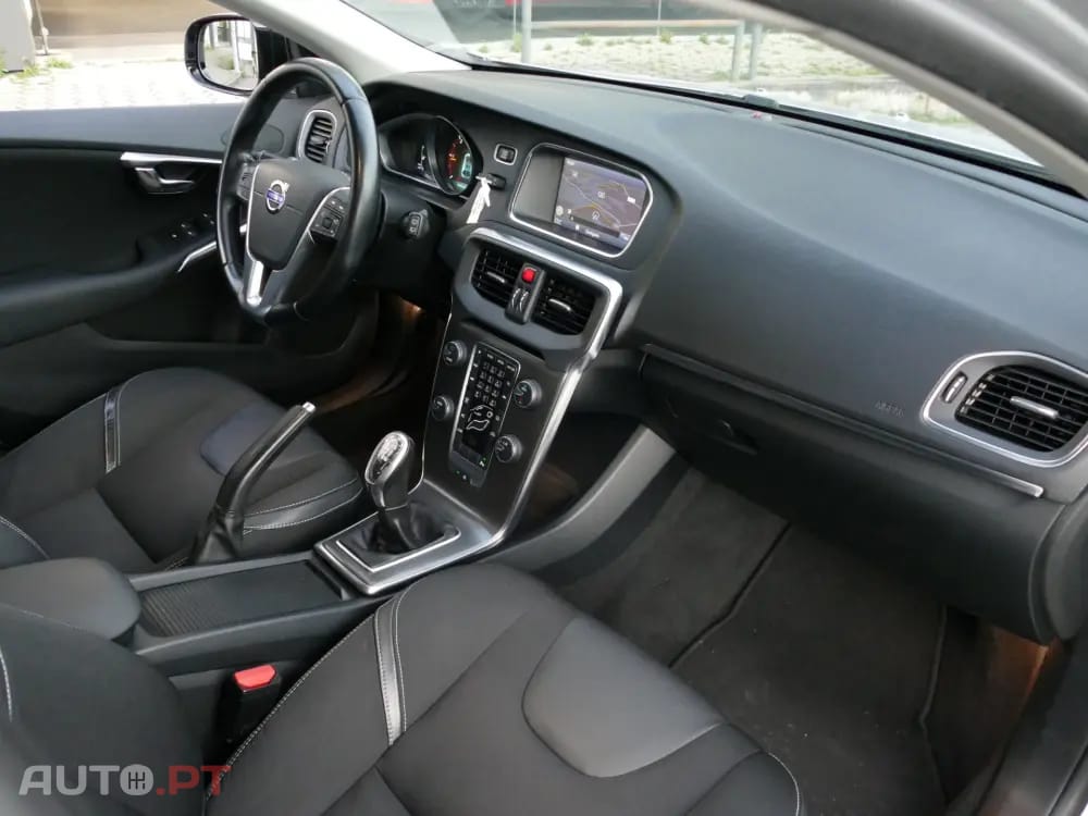 Volvo V40 1.6 D2 Momentum