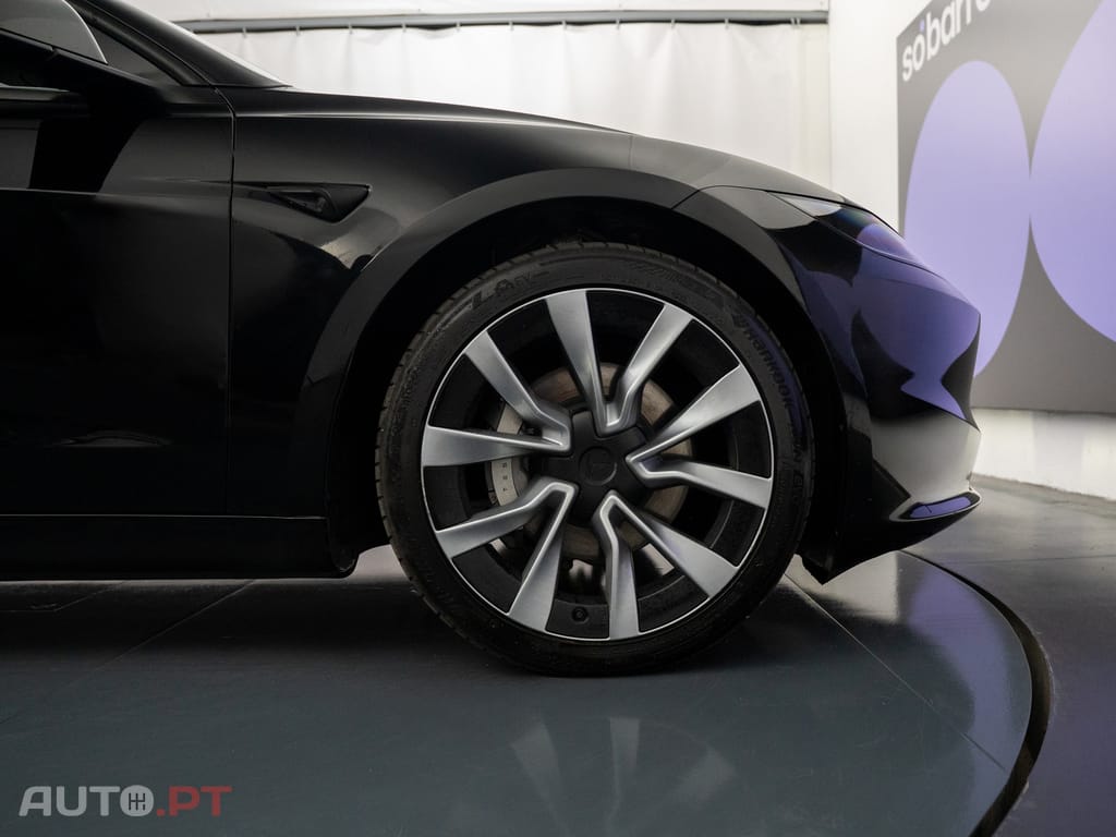 Tesla Model 3 Long Range Tração Integral