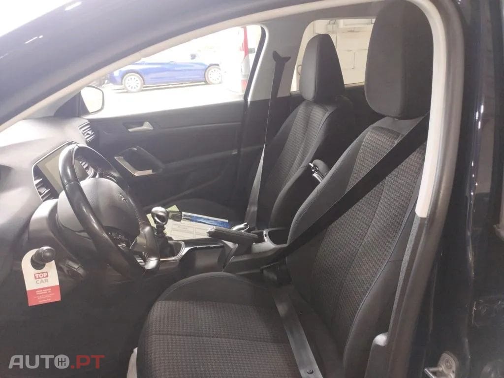 Peugeot 308 1.5 BlueHDi Style