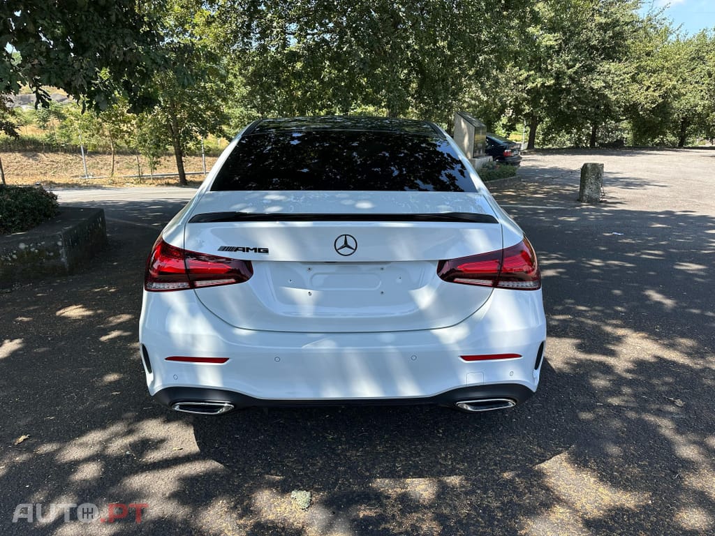 Mercedes-Benz A 250 e AMG Line