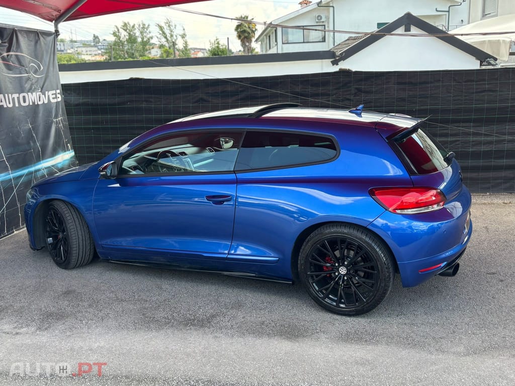 Volkswagen Scirocco 2.0 TDi Sport