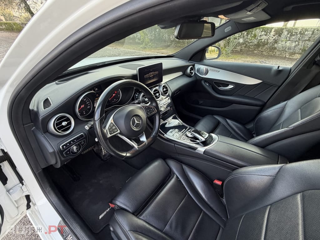 Mercedes-Benz C 300 de AMG Line