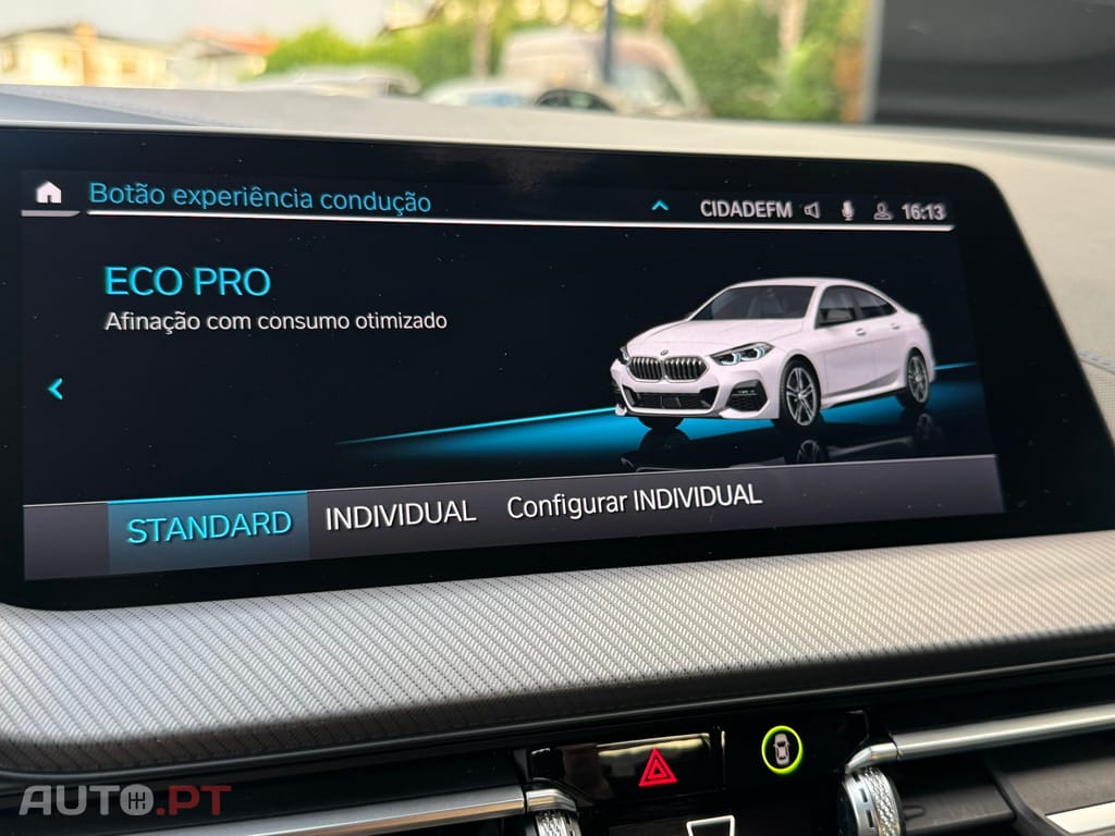 BMW 218 d Pack Desportivo M