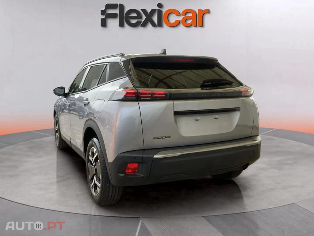 Peugeot 2008 1.2 PureTech Allure