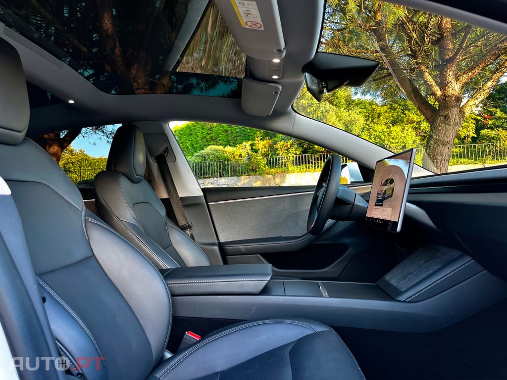 Tesla Model 3 Range Plus RWD