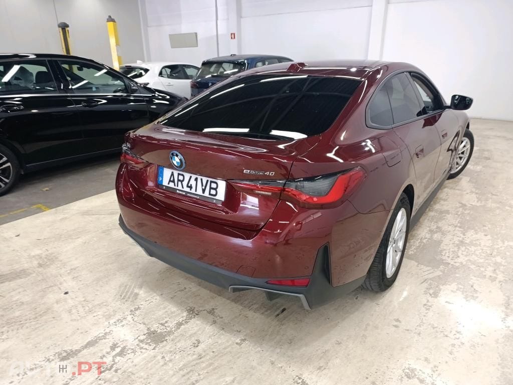 BMW i4 eDrive40