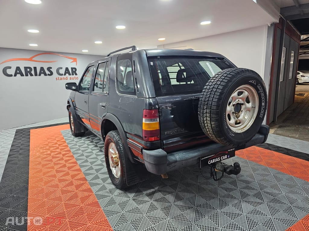 Opel Frontera 2.2L 16V