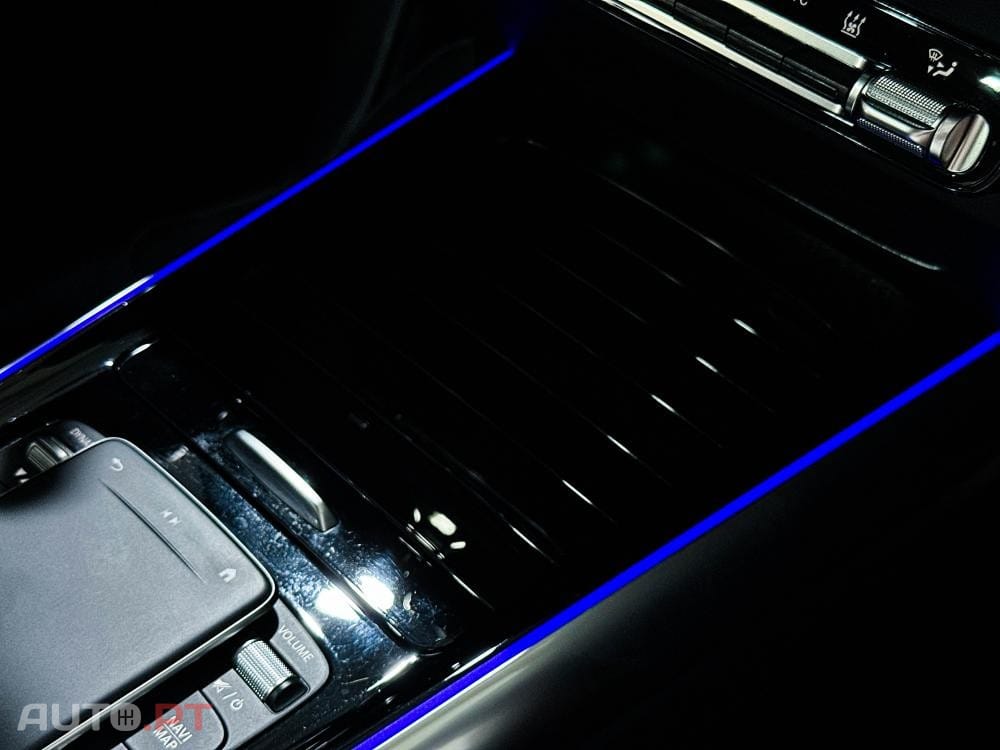 Mercedes-Benz EQA 250+ Electric Art