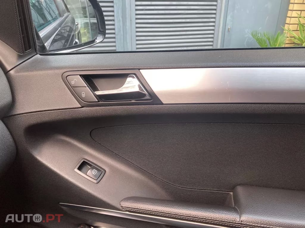 Mercedes-Benz ML 320 CDI 224 cv 4MATIC