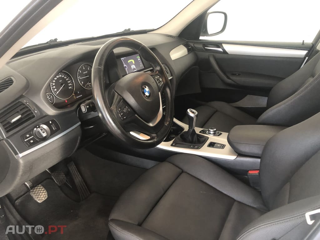 BMW X3 20 D X-DRIVE