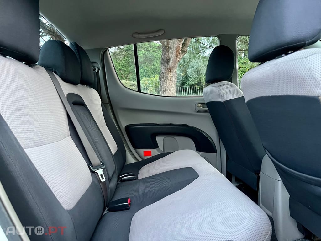 Mitsubishi L200 DI-D  4x4