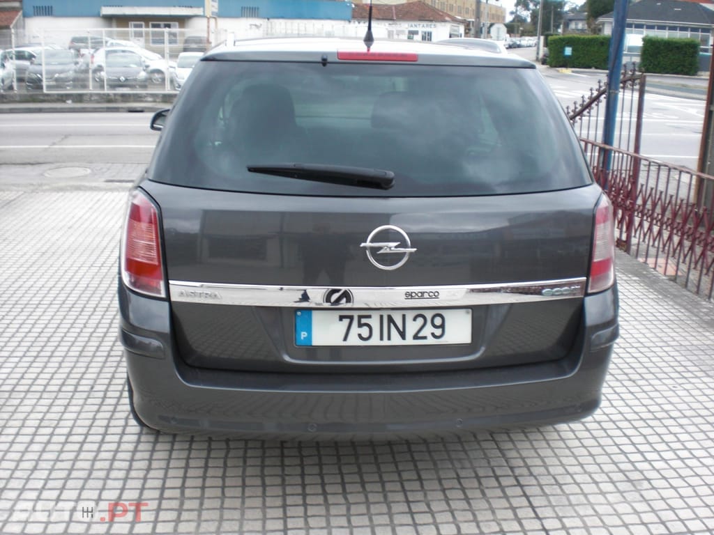 Opel Astra Caravan 1.7 CDTi Cosmo ecoFLEX