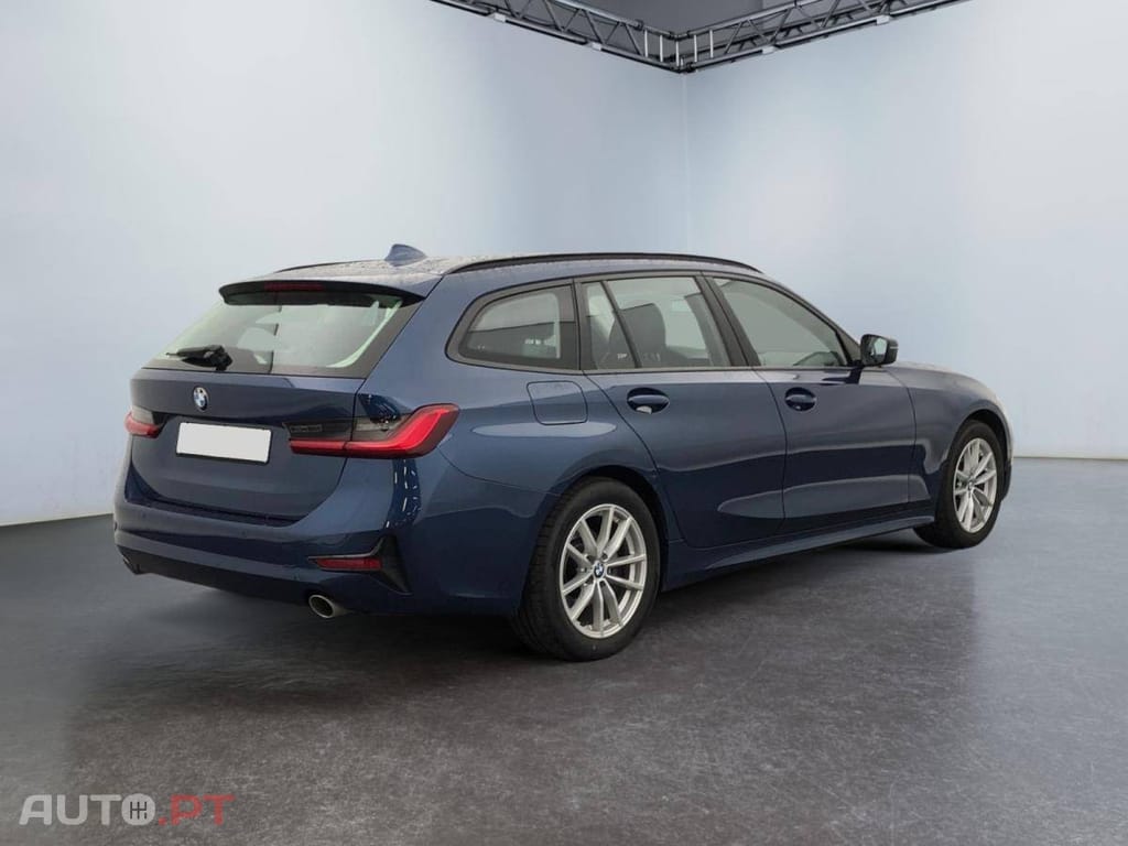 BMW 318 d Touring Lounge